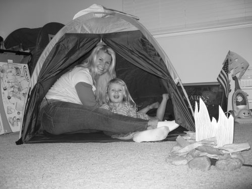 Camping. Sharaun & Keaton in nature.